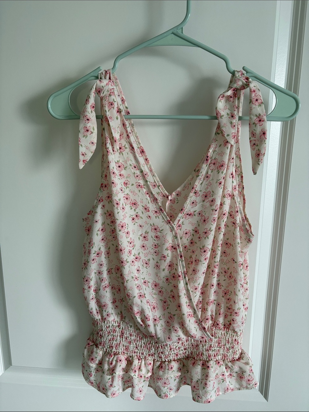 Sienna Sky Sleeveless Blouse/Top